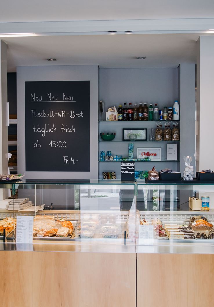 BBB-76.jpg BBB-76.jpg