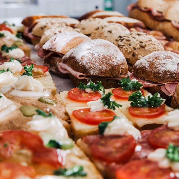 apero-desserts.jpg apero-desserts.jpg