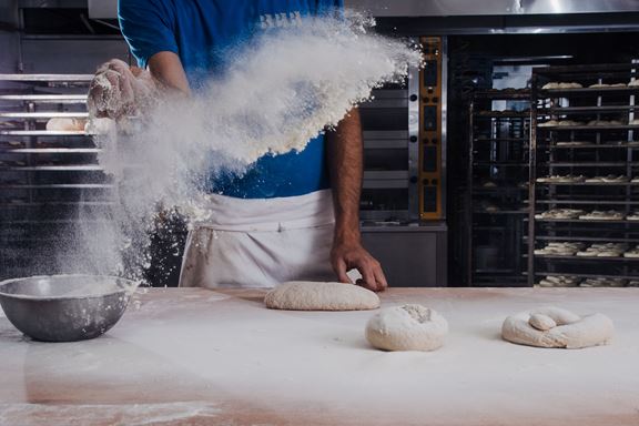 BBB-18.jpg (1) BBB-18.jpg (1)